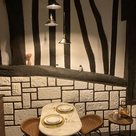 De Charme Centre-ville Beauvoisine Apartamento